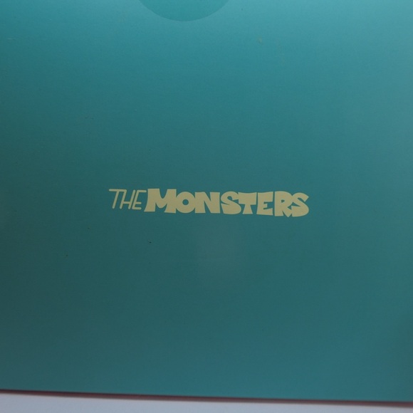 Pop Mart The Monsters Pink Mug with Gold Handle - Picture 3 of 4